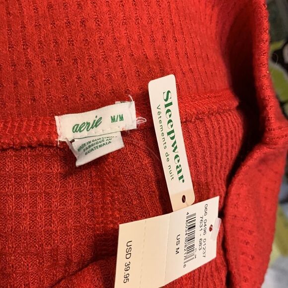 AERIE SIZE MEDIUM TWO PAIR SLEEPWEAR.  One NWT/one washed once - Picture 4 of 8